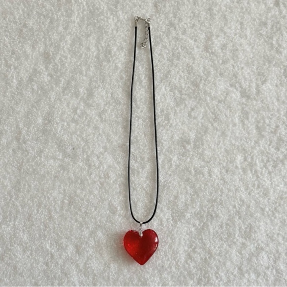 Red Glass Heart Choker Necklace Y2K Valentine Love Cute Gift Adjustable Charm - Picture 5 of 10